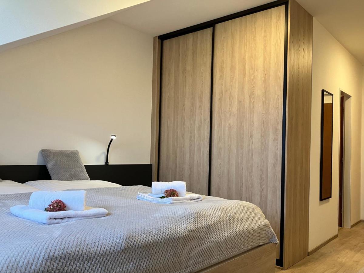 Apartman Nahore Vacov Extérieur photo