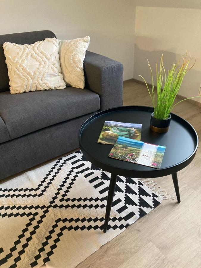 Apartman Nahore Vacov Extérieur photo